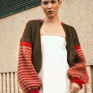 MORS DESIGN Cherry Cola Mohair Knitted Jersey – Lightly Used